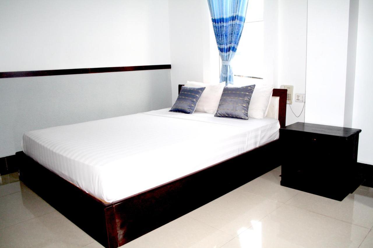 פנום פן Lalune Hotel מראה חיצוני תמונה